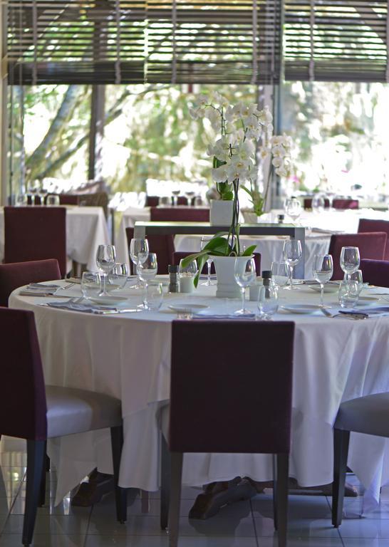 Logis Hotel - Restaurant Le Relais De Comodoliac Saint-Junien Exteriér fotografie