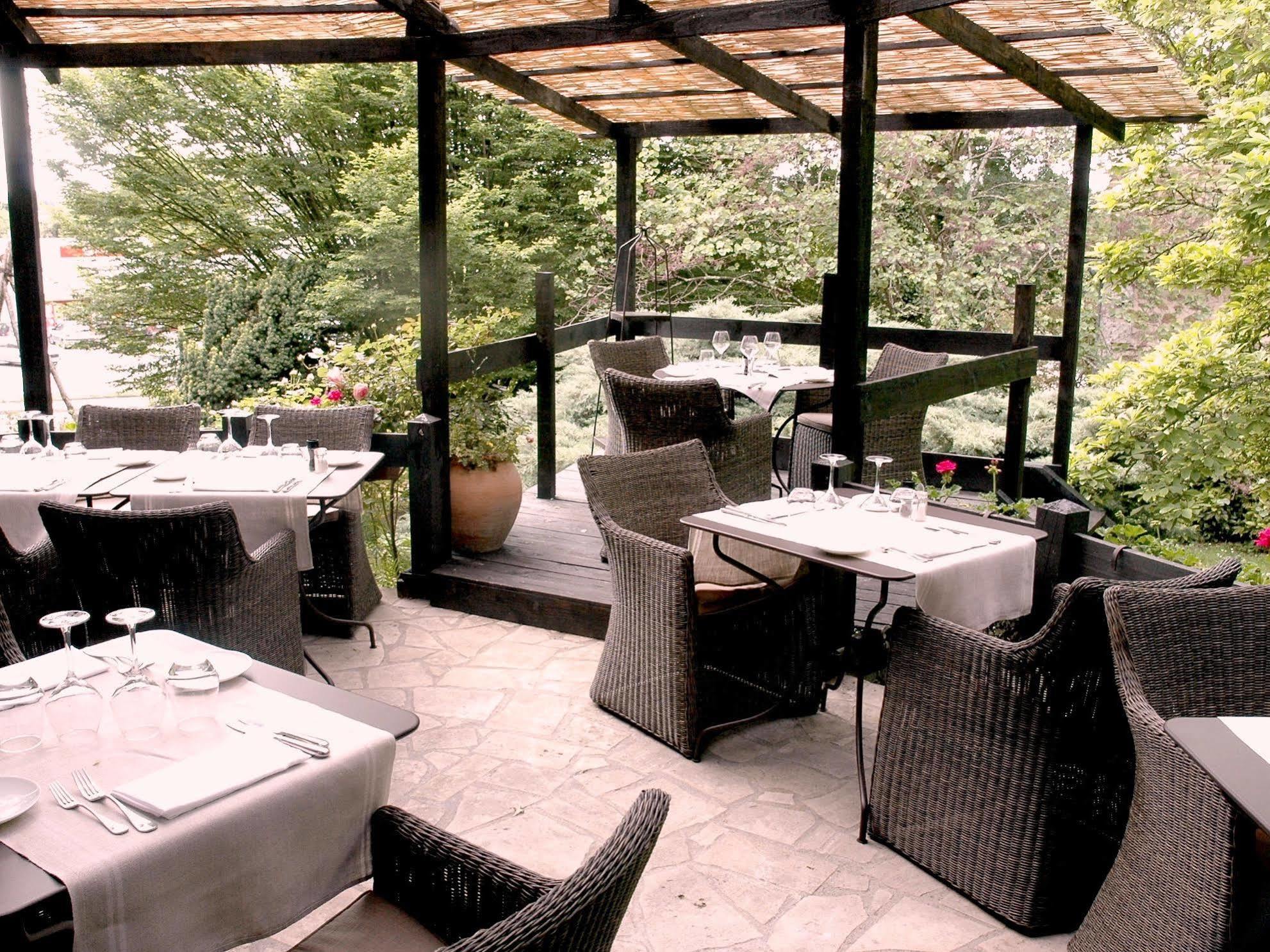 Logis Hotel - Restaurant Le Relais De Comodoliac Saint-Junien Exteriér fotografie